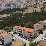 Virgine Maria *