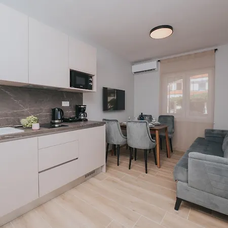Apartment Virgine Maria Baska (Krk)