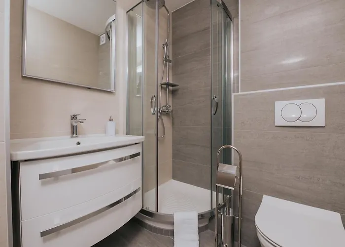 Virgine Maria Apartmán *